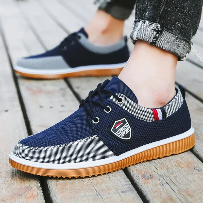 Men's casual shoes Vulcanized Work loafers Mesh Lightweight Man sports shoes